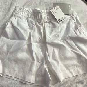 H&M natural linen shorts